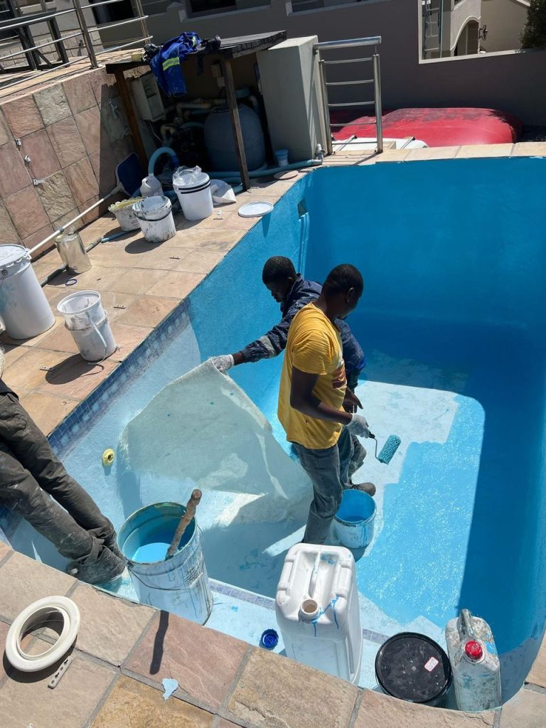 A professional fibreglass relining service for a surface-peeling swimming pool in Cape Gate, Kraaifontein. Our expert team restores the pool’s damaged surface by applying a durable fibreglass coating, providing a smooth, long-lasting finish that prevents further peeling, staining, and algae growth. Ideal for homeowners in Kraaifontein seeking to restore their pool’s aesthetic and functionality with a low-maintenance, high-quality solution.