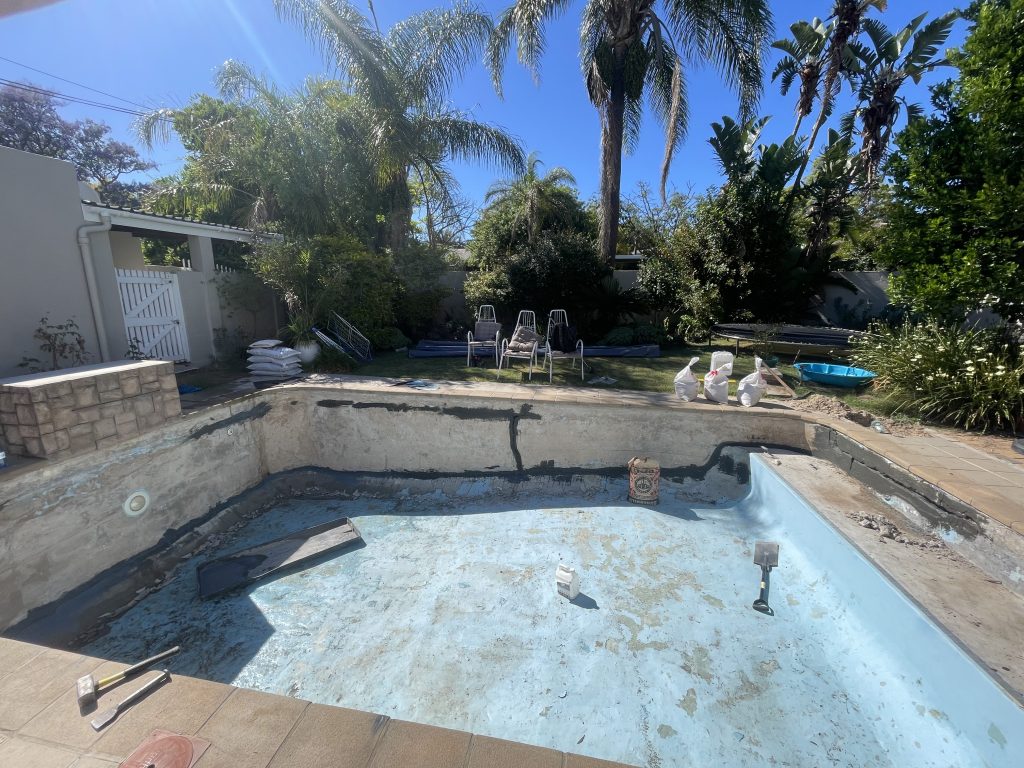 Before-and-after of Wellington pool renovation showing cracked, peeling surface restored to smooth fibreglass finish by Pools Reno