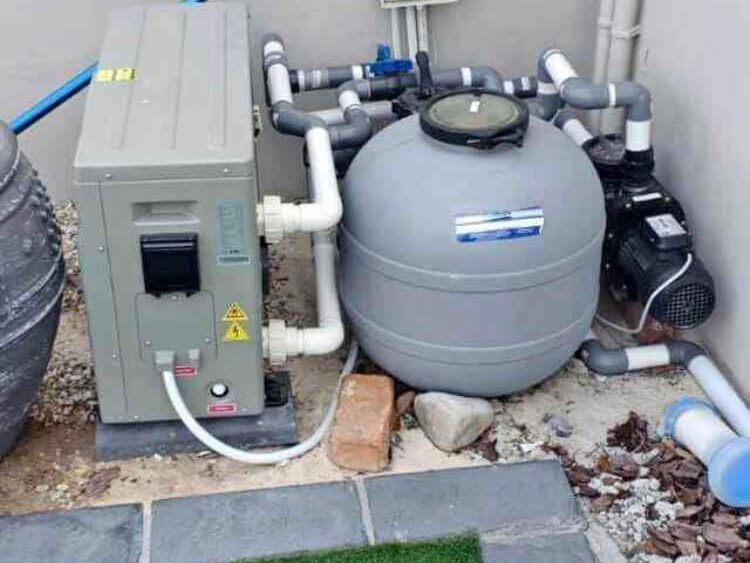 New pool pump and filter system installed in Cape Town