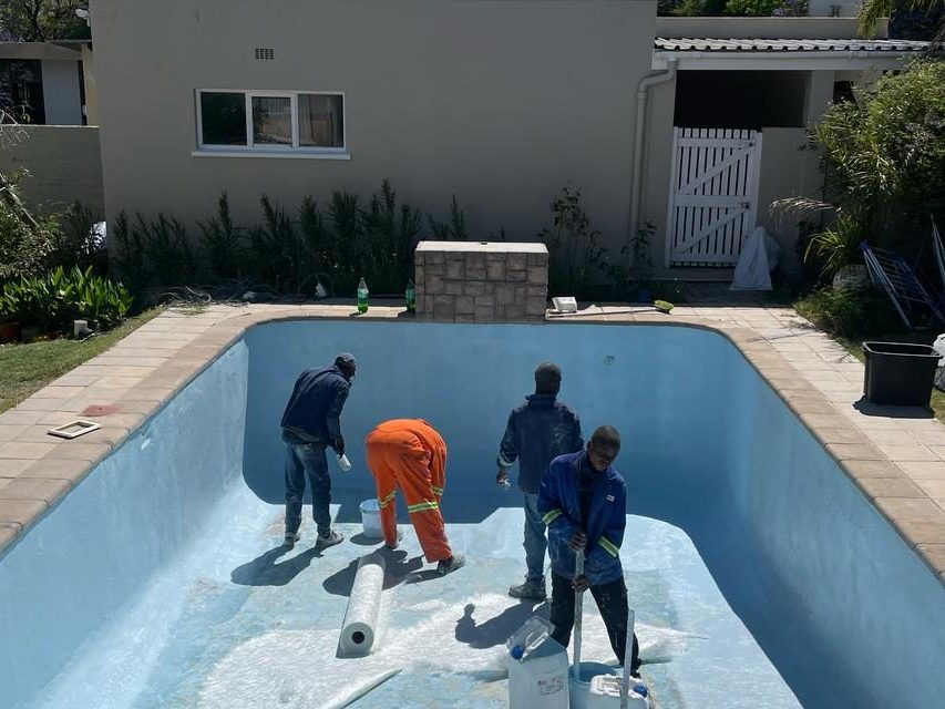 fibreglass pool renovation Kraaifontein