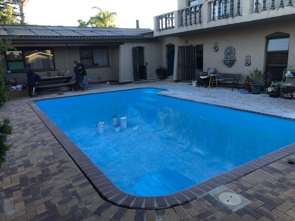 pool renovation Kraaifontein sanding stage before fibreglass coating