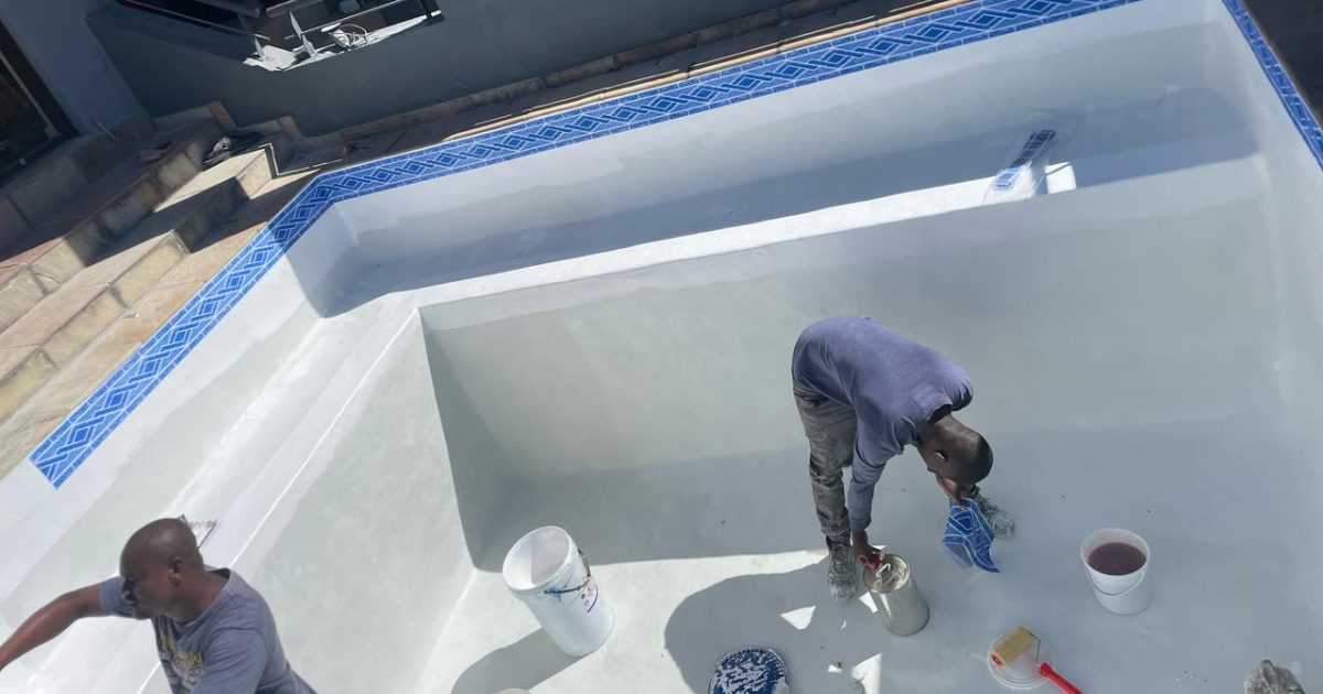 Swimming pool renovation process in Darling showing pool draining, surface preparation, crack repairs, fibreglass relining and completed modern swimming pool renovation by Pools Reno Western Cape
