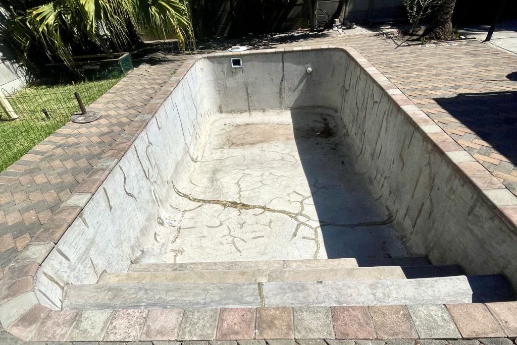 Fibreglass pool renovation before and after Cape Town