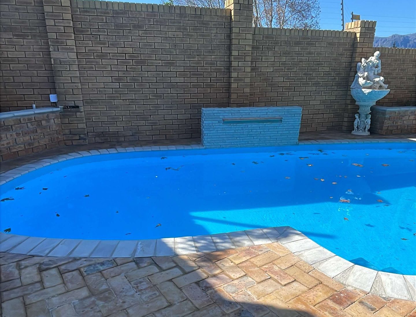 Fibreglass pool lining Cape Town for a heated swimming pool