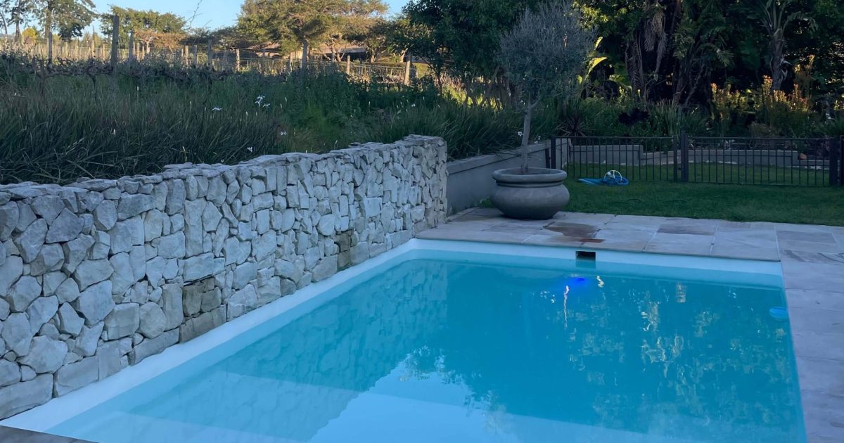 Fibreglass pool relining in Cape Town