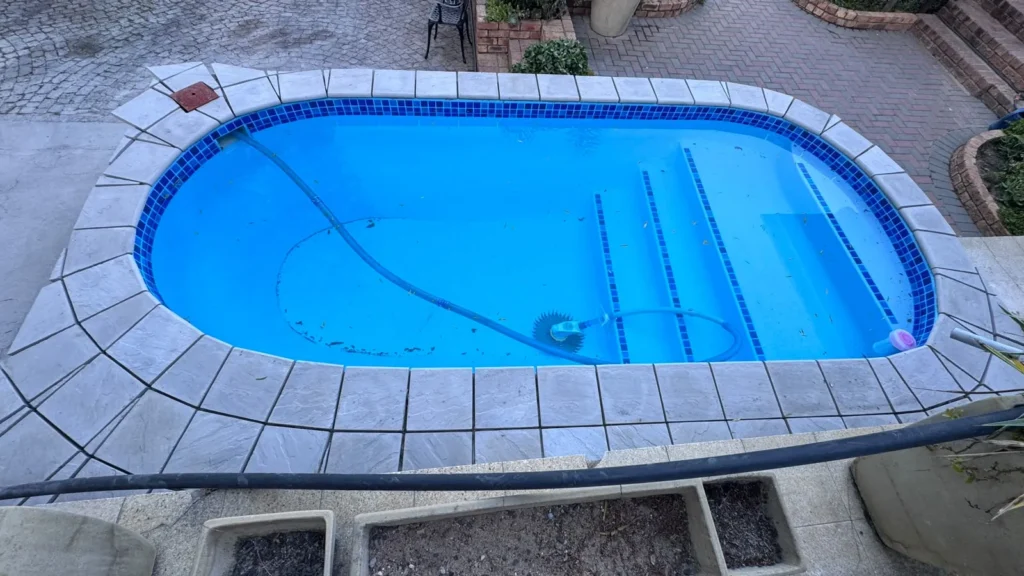 Overhead view of the pool with bullnose copings all the way round